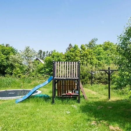 Spacious Retreat In Stauning Lem (Midtjylland)