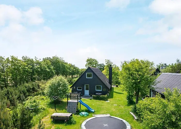 Spacious Retreat In Stauning - By Traum Feriehus *